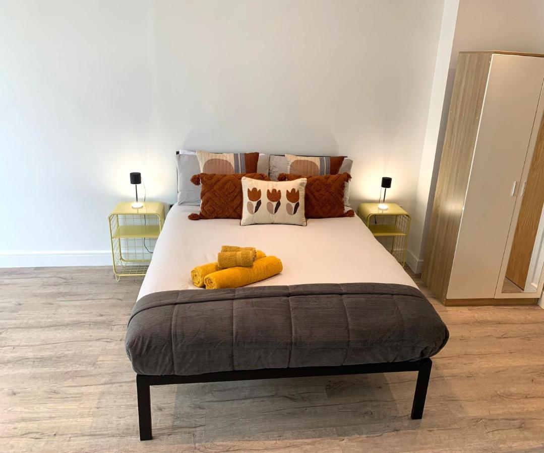 Modern Studio Flat Near Highbury & Islington Station Londra Esterno foto