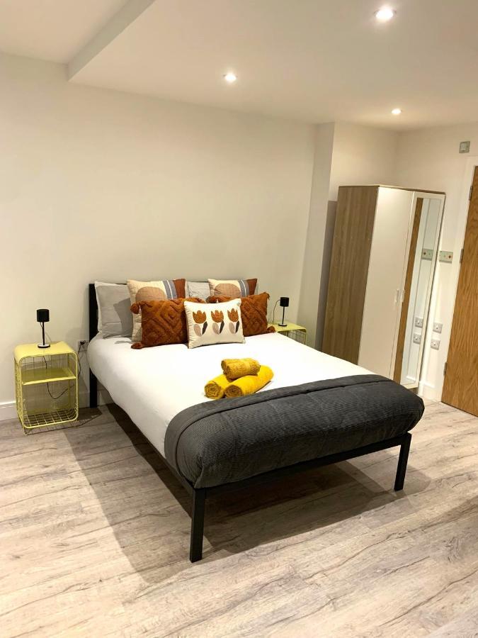 Modern Studio Flat Near Highbury & Islington Station Londra Esterno foto
