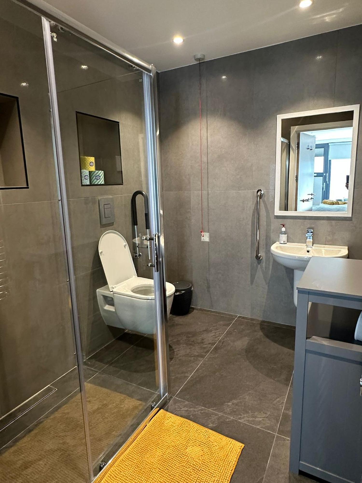 Modern Studio Flat Near Highbury & Islington Station Londra Esterno foto